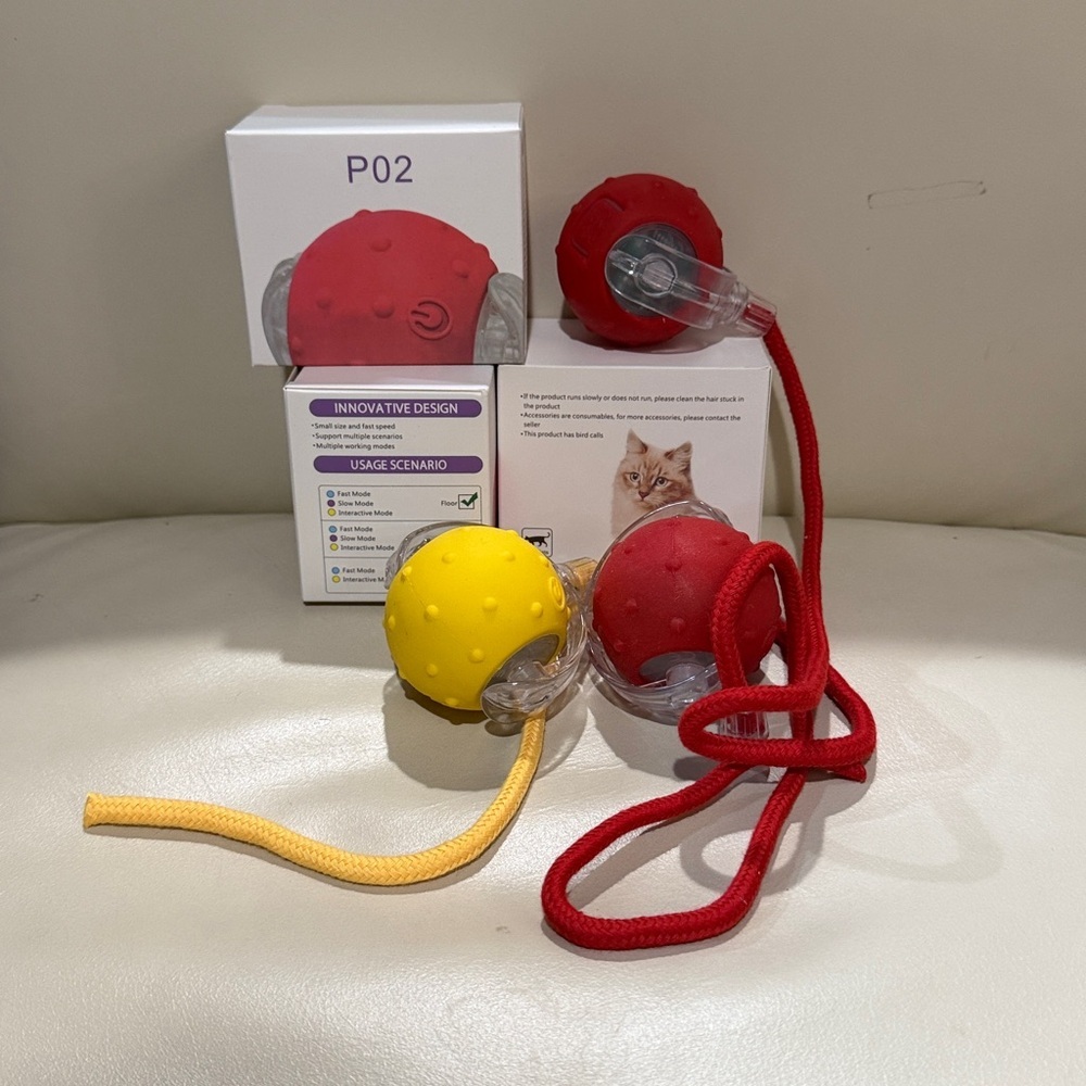 Lot of 3 NEW interactive Cat Toy Balls with Rope